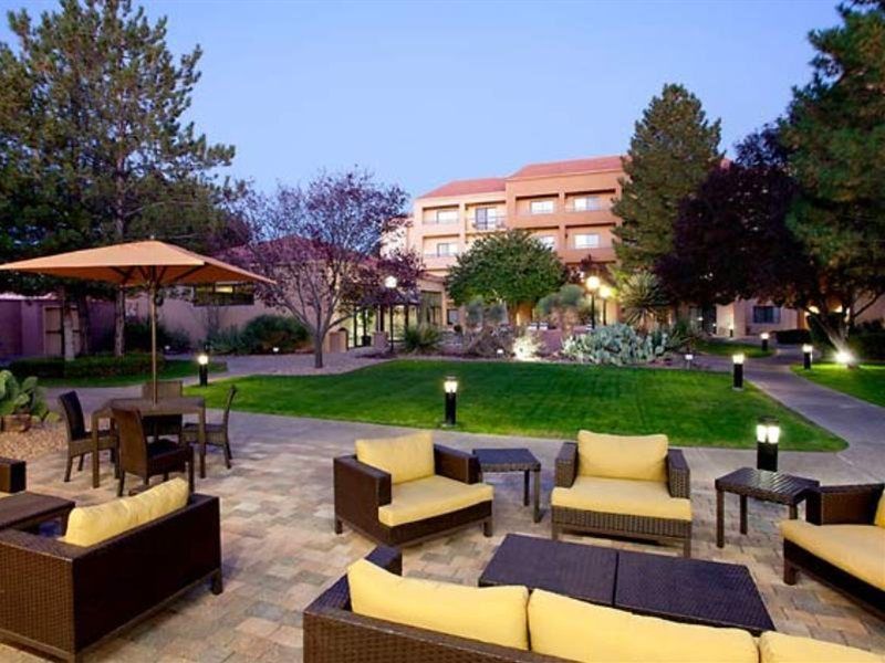 Courtyard By Marriott Albuquerque Airport Hotel Eksteriør billede